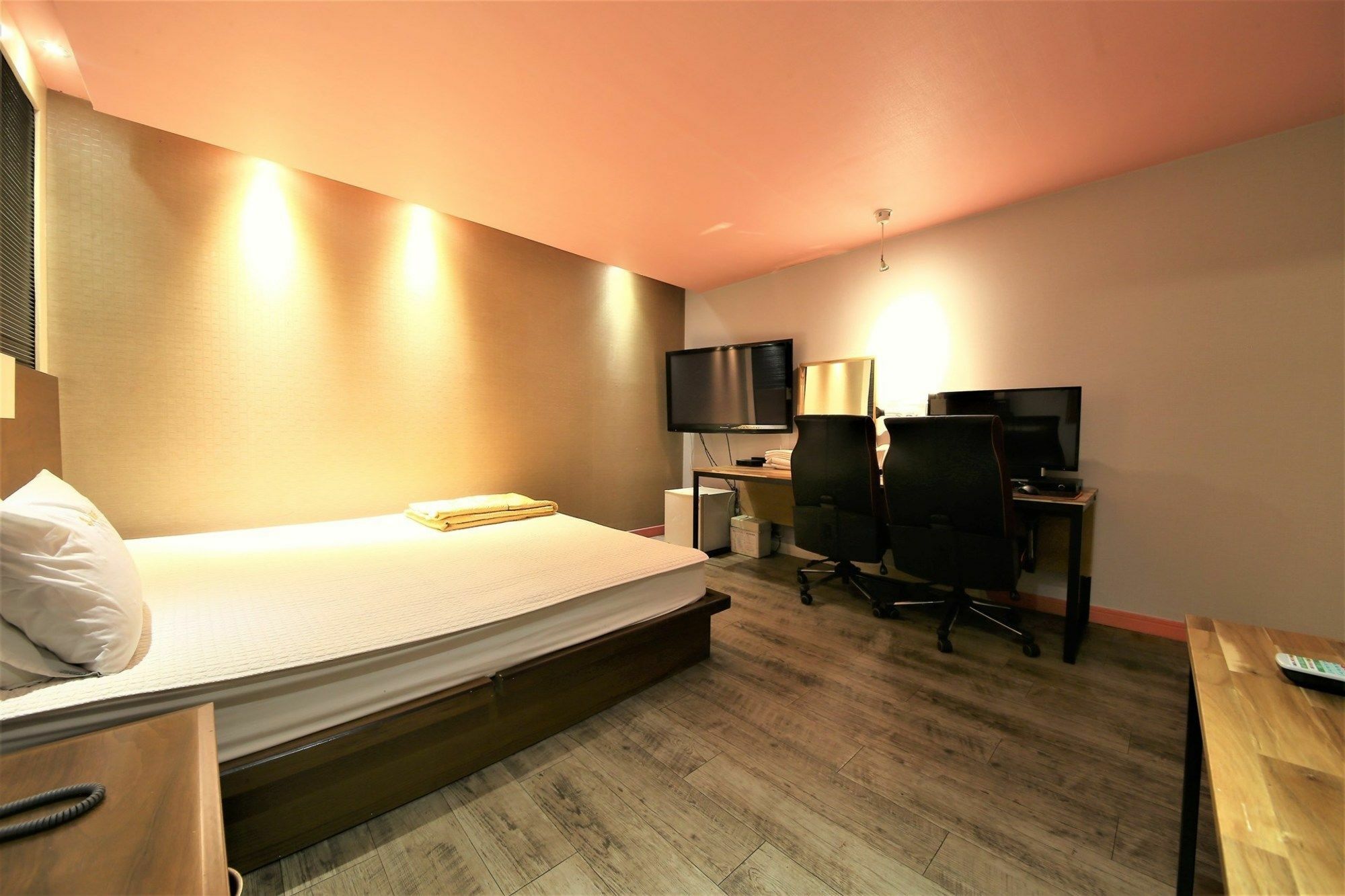 Sasang J Motel Buitenkant foto