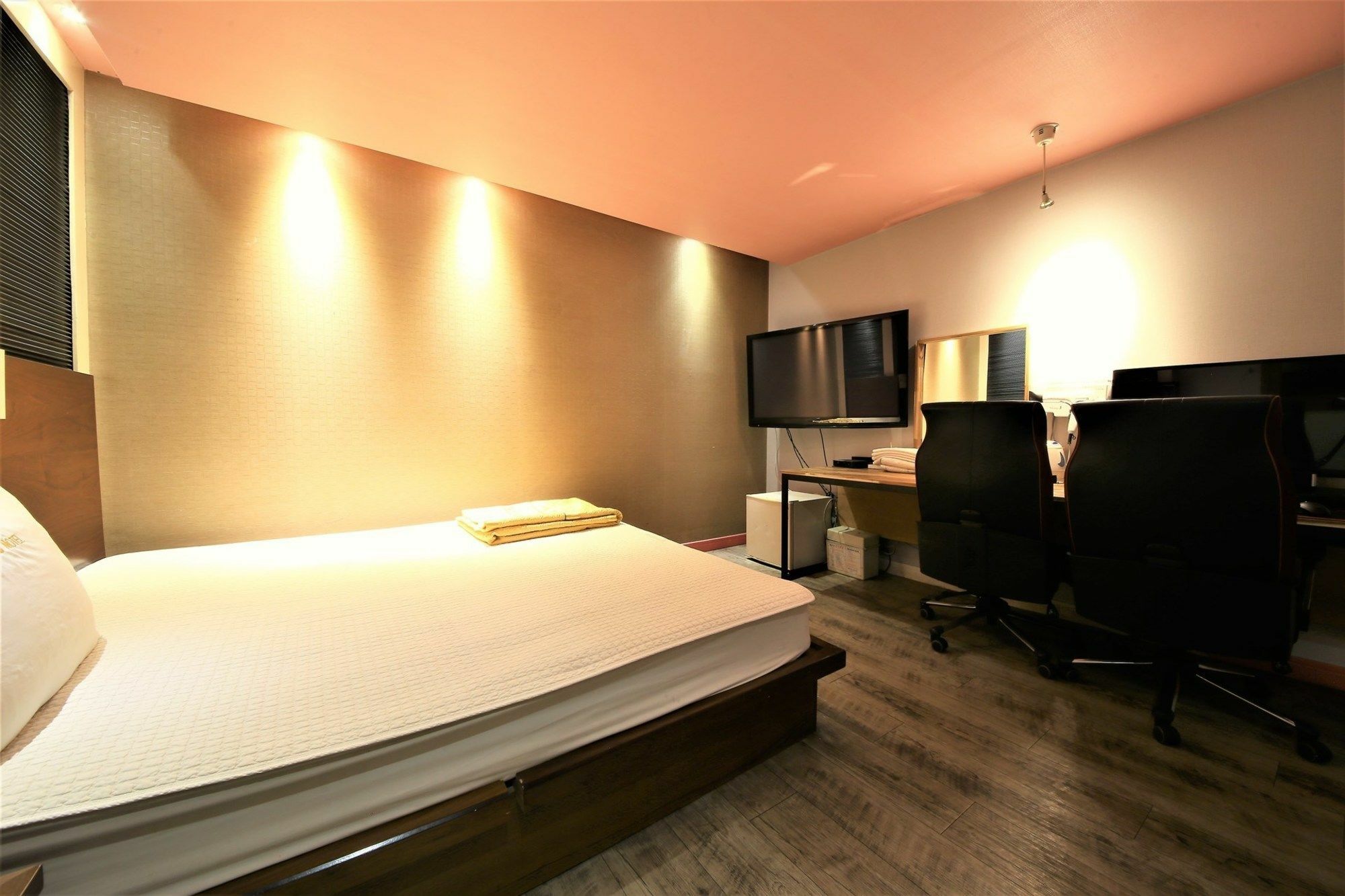 Sasang J Motel Buitenkant foto